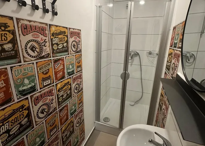 Rum i privatbostad Gaestezimmer London Im Werkmotel